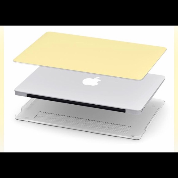 Hard Shell MacBook Pro 13” Case - Picture 3 of 7